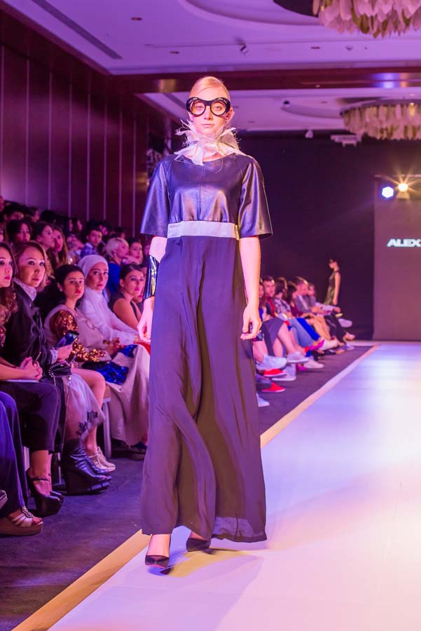 Потрясающее открытие Azerbaijan Fashion Week – яркие краски и тренды сезона (ФОТО)