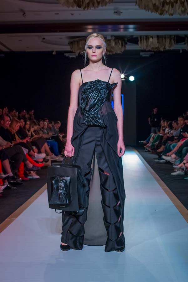 Потрясающее открытие Azerbaijan Fashion Week – яркие краски и тренды сезона (ФОТО)