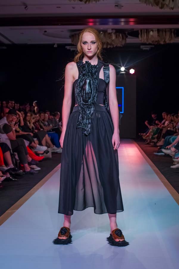 Потрясающее открытие Azerbaijan Fashion Week – яркие краски и тренды сезона (ФОТО)