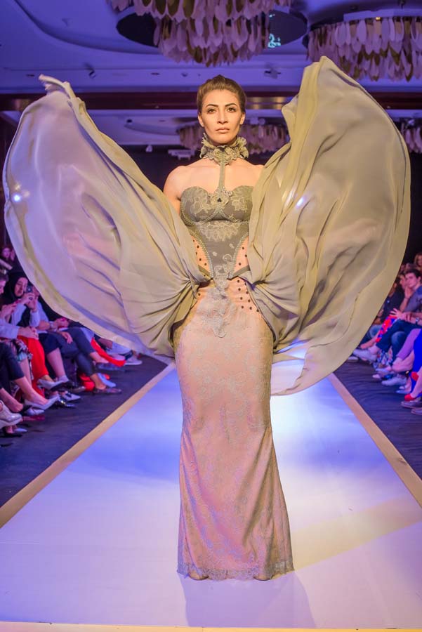 Потрясающее открытие Azerbaijan Fashion Week – яркие краски и тренды сезона (ФОТО)
