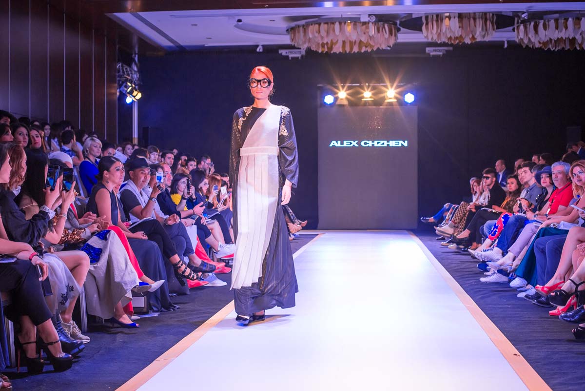 Потрясающее открытие Azerbaijan Fashion Week – яркие краски и тренды сезона (ФОТО)