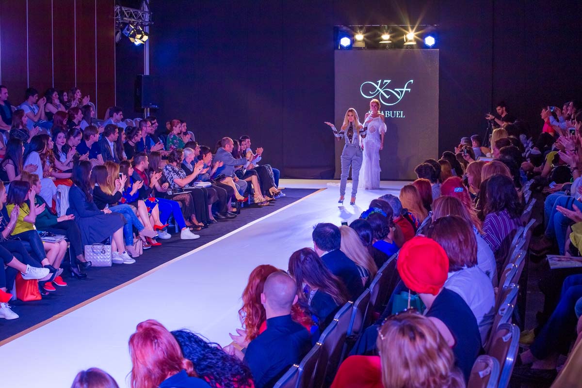 Потрясающее открытие Azerbaijan Fashion Week – яркие краски и тренды сезона (ФОТО)