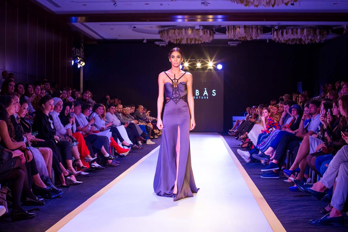 Потрясающее открытие Azerbaijan Fashion Week – яркие краски и тренды сезона (ФОТО)