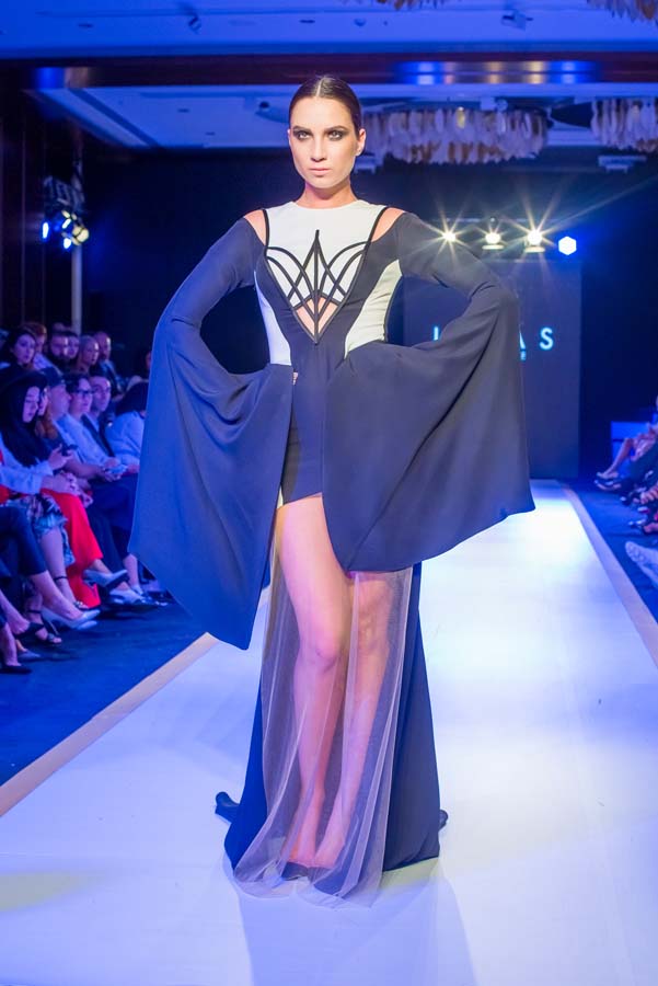 Потрясающее открытие Azerbaijan Fashion Week – яркие краски и тренды сезона (ФОТО)