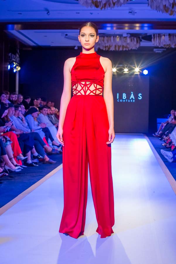 Потрясающее открытие Azerbaijan Fashion Week – яркие краски и тренды сезона (ФОТО)