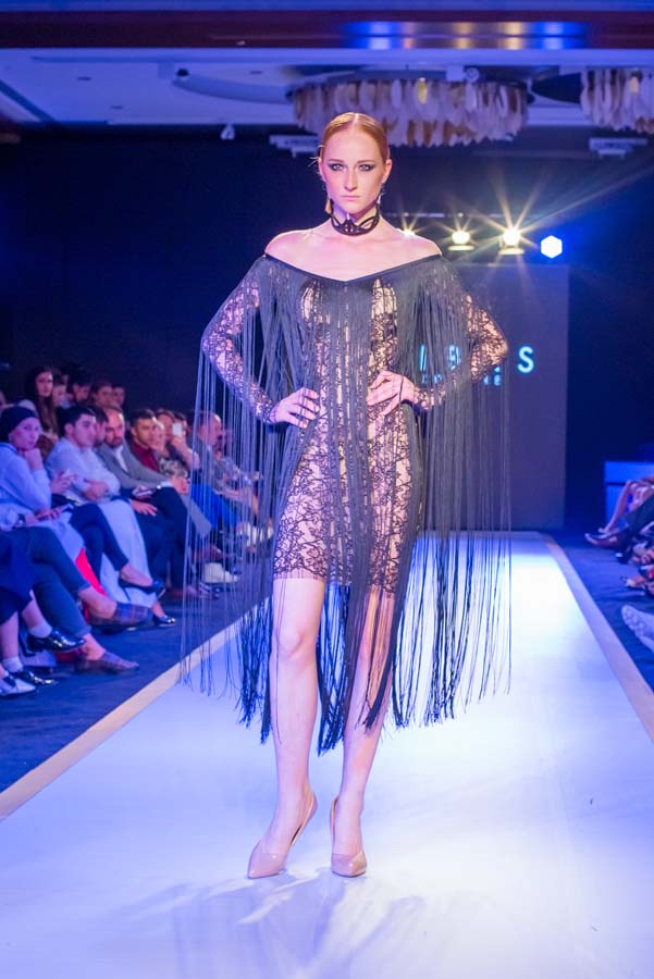 Потрясающее открытие Azerbaijan Fashion Week – яркие краски и тренды сезона (ФОТО)