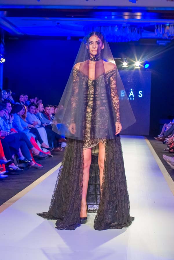 Потрясающее открытие Azerbaijan Fashion Week – яркие краски и тренды сезона (ФОТО)