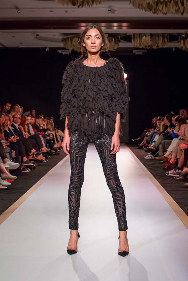 Дети и взрослые "взорвали" Баку на Azerbaijan Fashion Week (ФОТО)