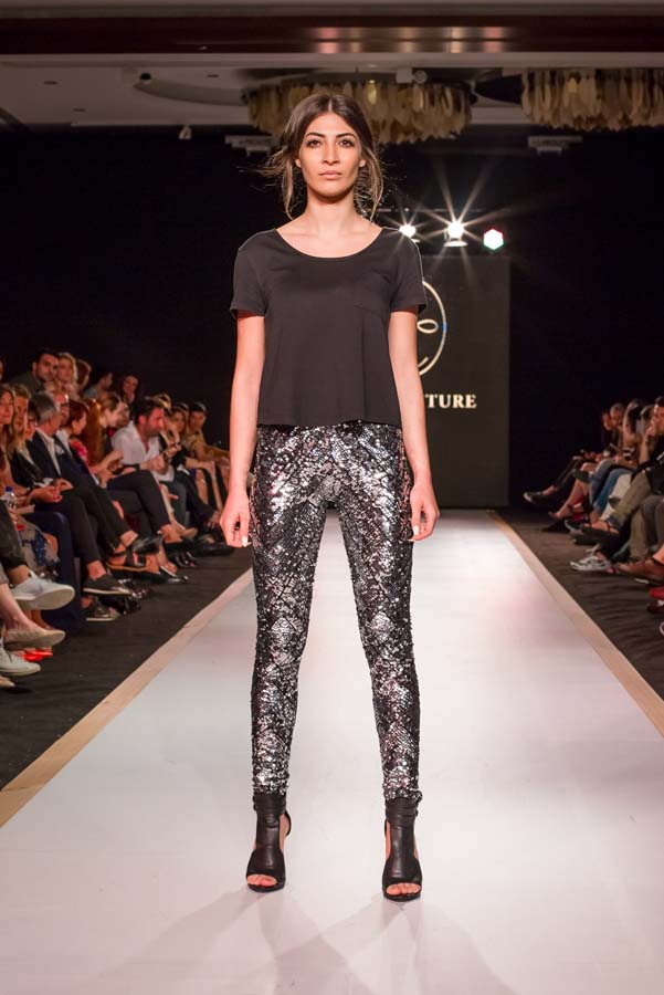 Дети и взрослые "взорвали" Баку на Azerbaijan Fashion Week (ФОТО)