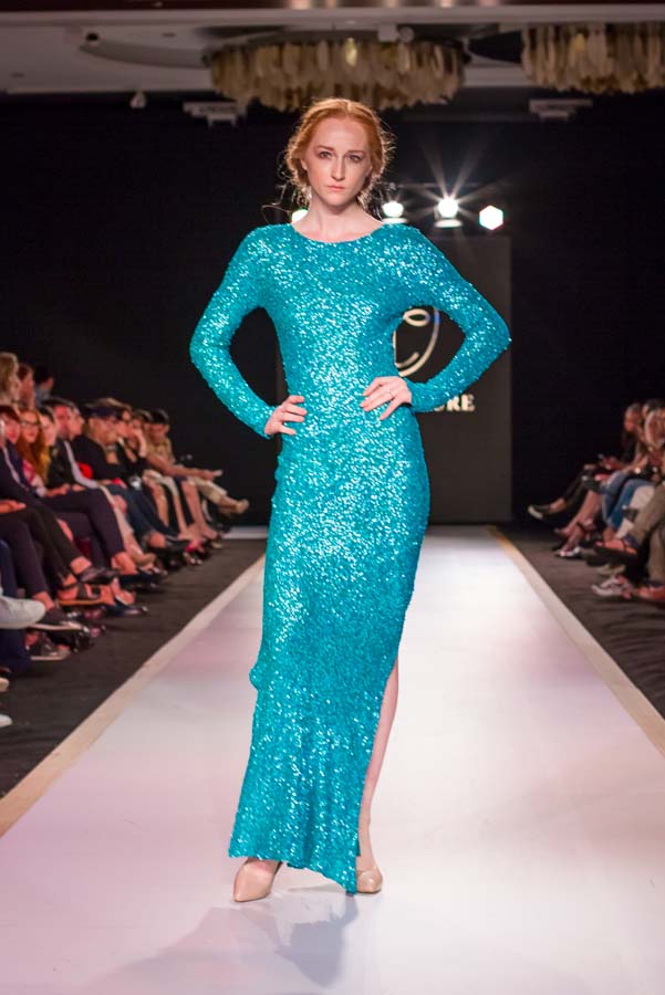 Дети и взрослые "взорвали" Баку на Azerbaijan Fashion Week (ФОТО)