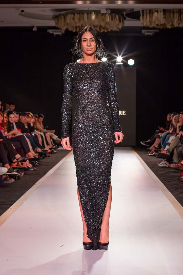 Дети и взрослые "взорвали" Баку на Azerbaijan Fashion Week (ФОТО)