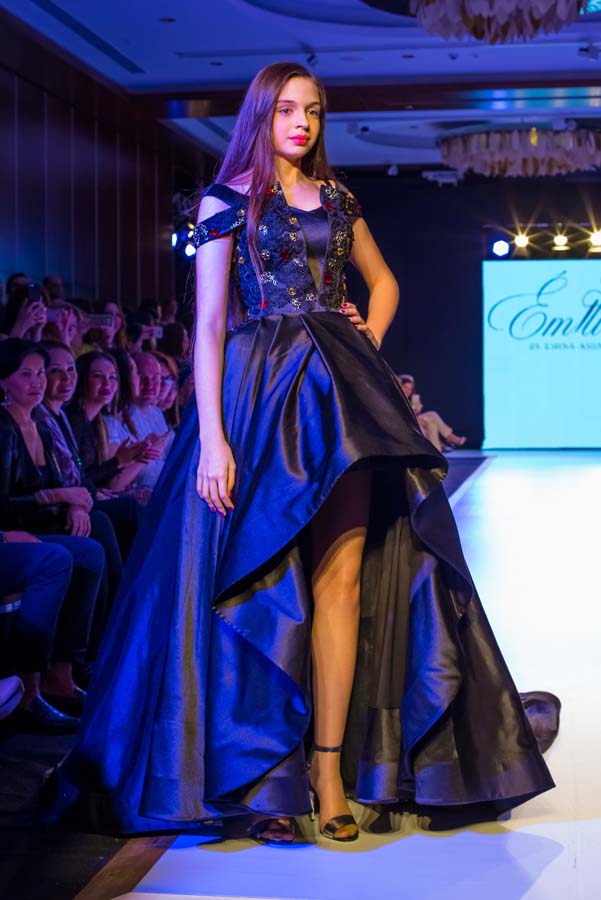Дети и взрослые "взорвали" Баку на Azerbaijan Fashion Week (ФОТО)