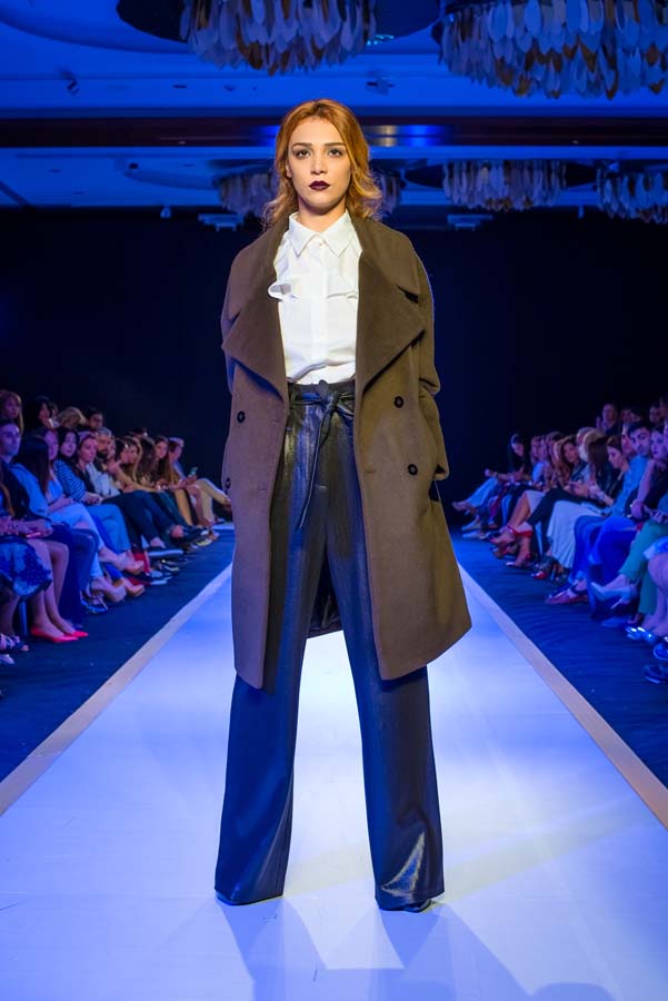 Дети и взрослые "взорвали" Баку на Azerbaijan Fashion Week (ФОТО)