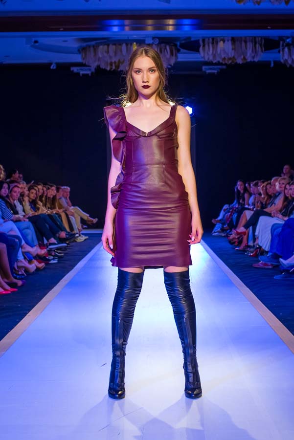 Дети и взрослые "взорвали" Баку на Azerbaijan Fashion Week (ФОТО)