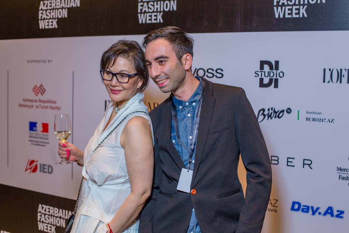 Дети и взрослые "взорвали" Баку на Azerbaijan Fashion Week (ФОТО)