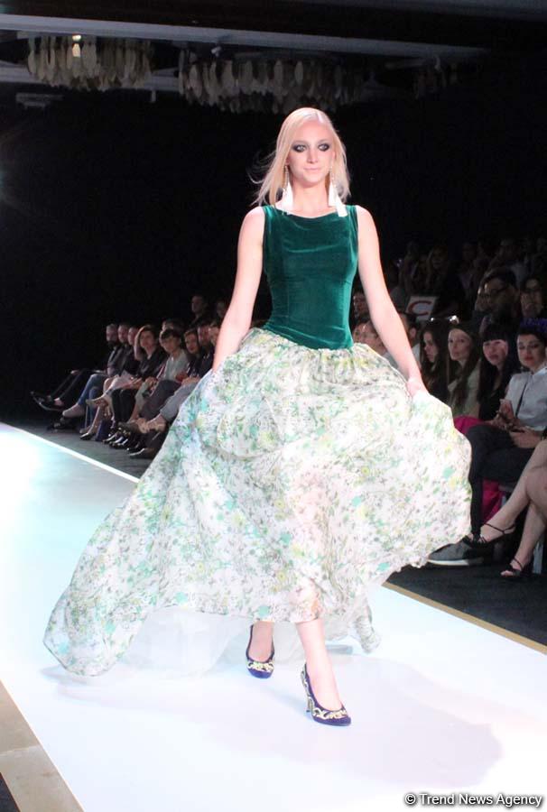Гюльнара Халилова стала главной моделью дефиле Khafiz Khan  на Azerbaijan Fashion Week (ФОТО)