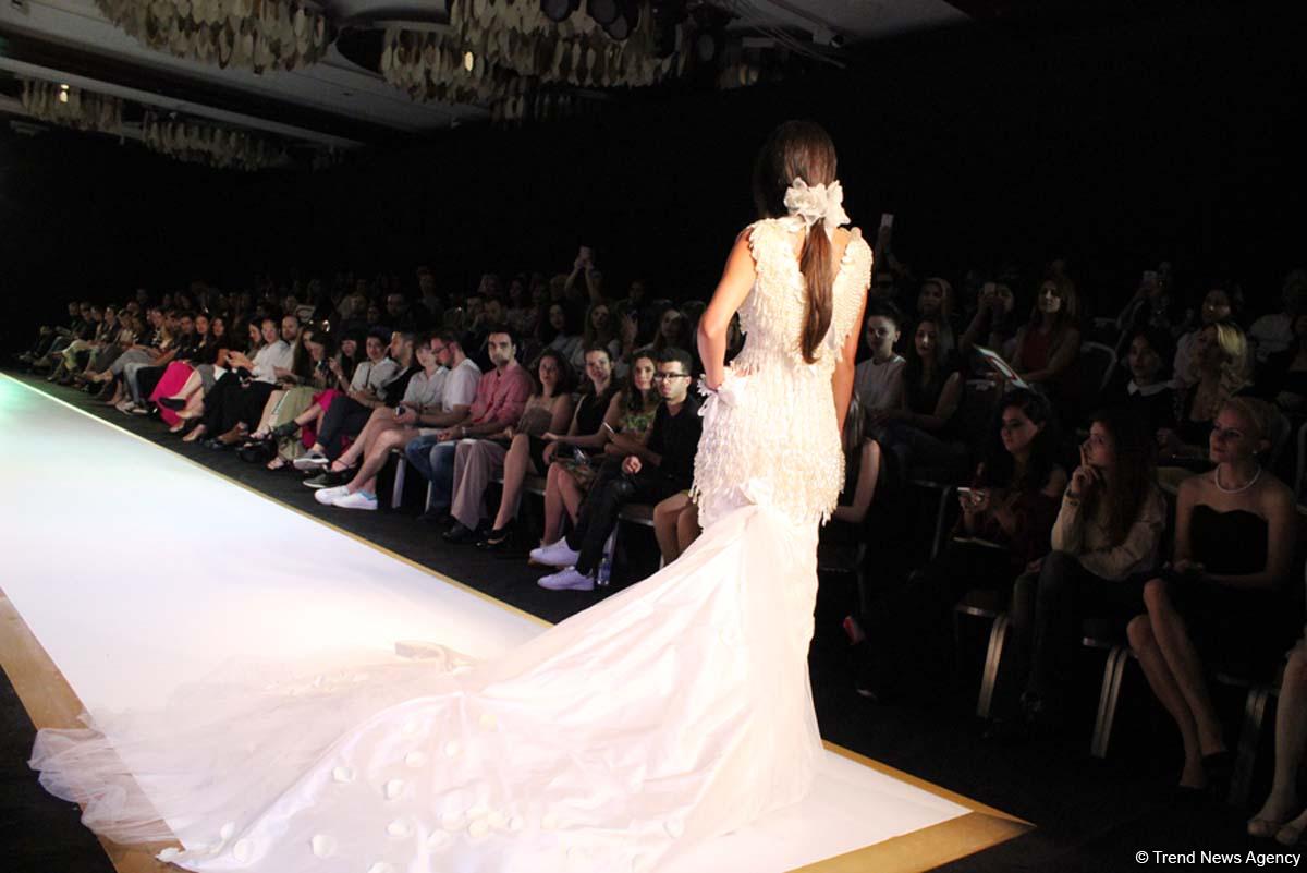 Гюльнара Халилова стала главной моделью дефиле Khafiz Khan  на Azerbaijan Fashion Week (ФОТО)