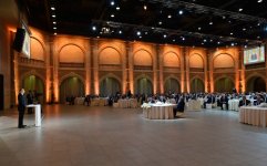 Президент Ильхам Алиев принял участие в официальном приеме по случаю Дня Республики (ФОТО)