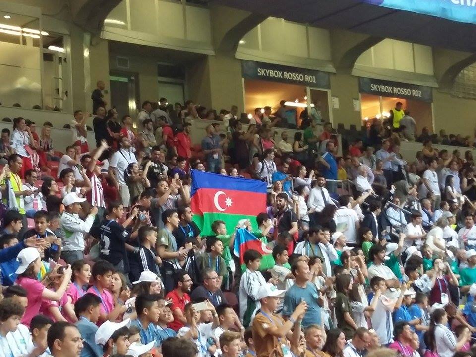 Азербайджанские болельщики в финале Лиги Чемпионов в Милане (ФОТО)