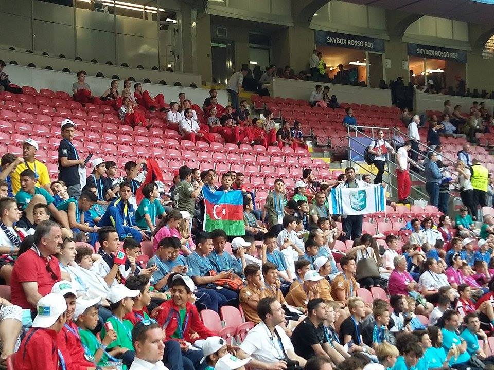 Азербайджанские болельщики в финале Лиги Чемпионов в Милане (ФОТО)