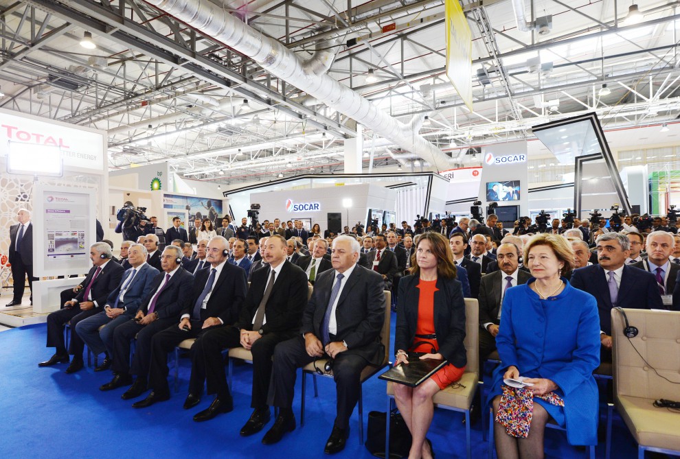 Azerbaijani president attends opening of Caspian Oil & Gas exhibition 2016