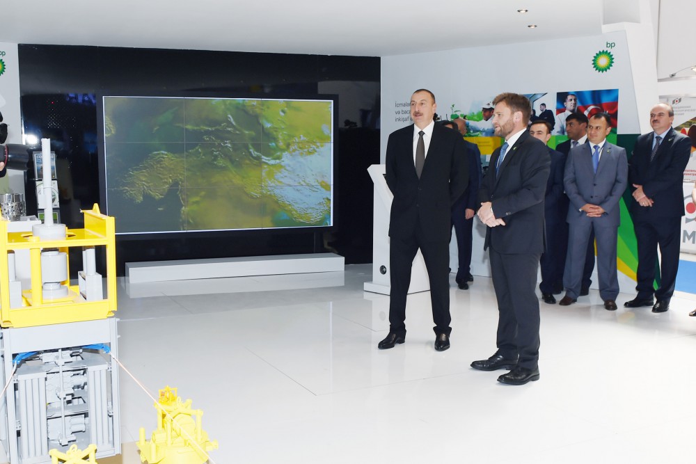Azerbaijani president attends opening of Caspian Oil & Gas exhibition 2016