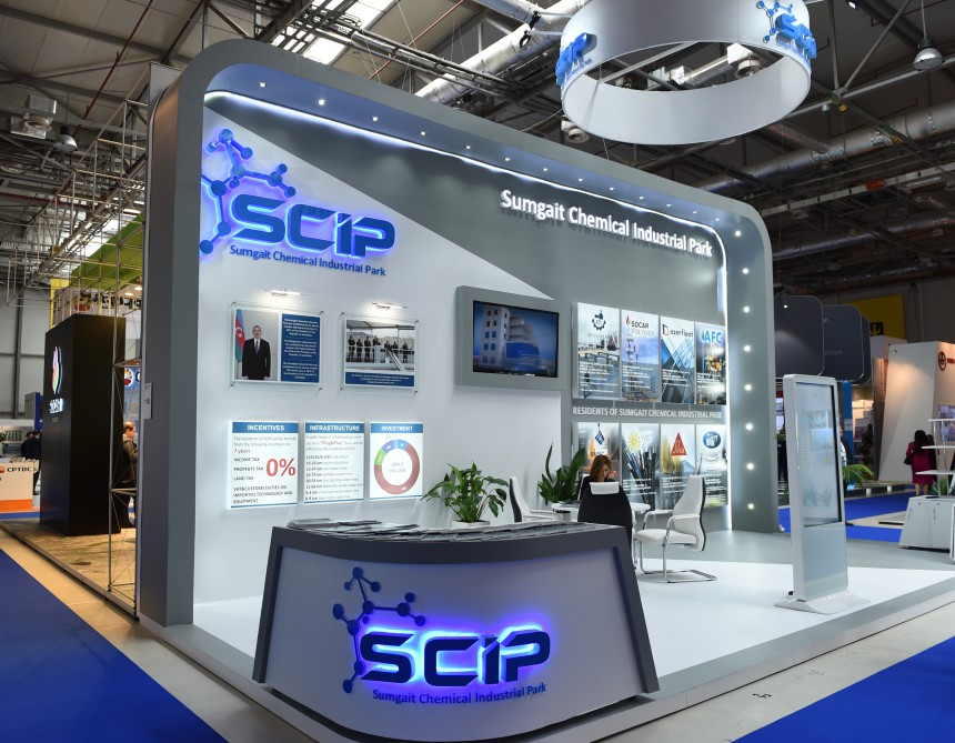 Azerbaijani president attends opening of Caspian Oil & Gas exhibition 2016