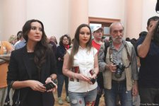 Праздник формулы цвета Вугара Мурадова, или Живые кисти трансформации (ФОТО)