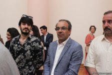 Праздник формулы цвета Вугара Мурадова, или Живые кисти трансформации (ФОТО)