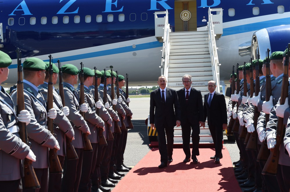 Azerbaijani president arrives in Germany for working visit