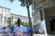 В Баку ведутся работы по установке памятника Рашиду Бейбутову (ФОТО)