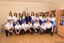 В школах Азербайджана прозвенел «последний звонок» (ФОТО)