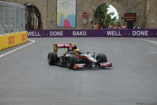 В Баку стартовала практическая сессия автогонок в классе GP2 (ФОТО)