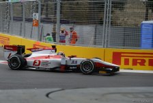 В Баку стартовала практическая сессия автогонок в классе GP2 (ФОТО)