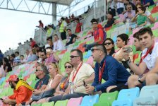 Baku residents, guests enjoying Formula 1 (Photos)