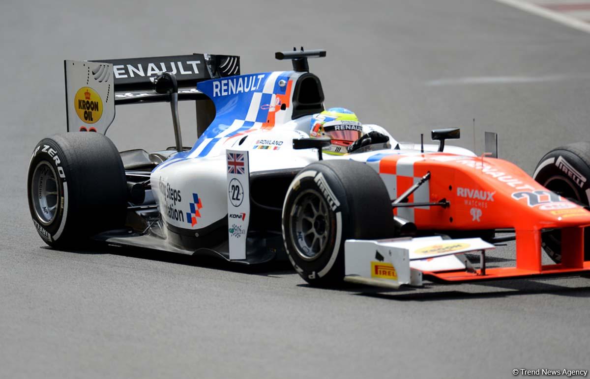 French pilot shows best time during practice session of GP2 series 2016 in Baku (PHOTO)