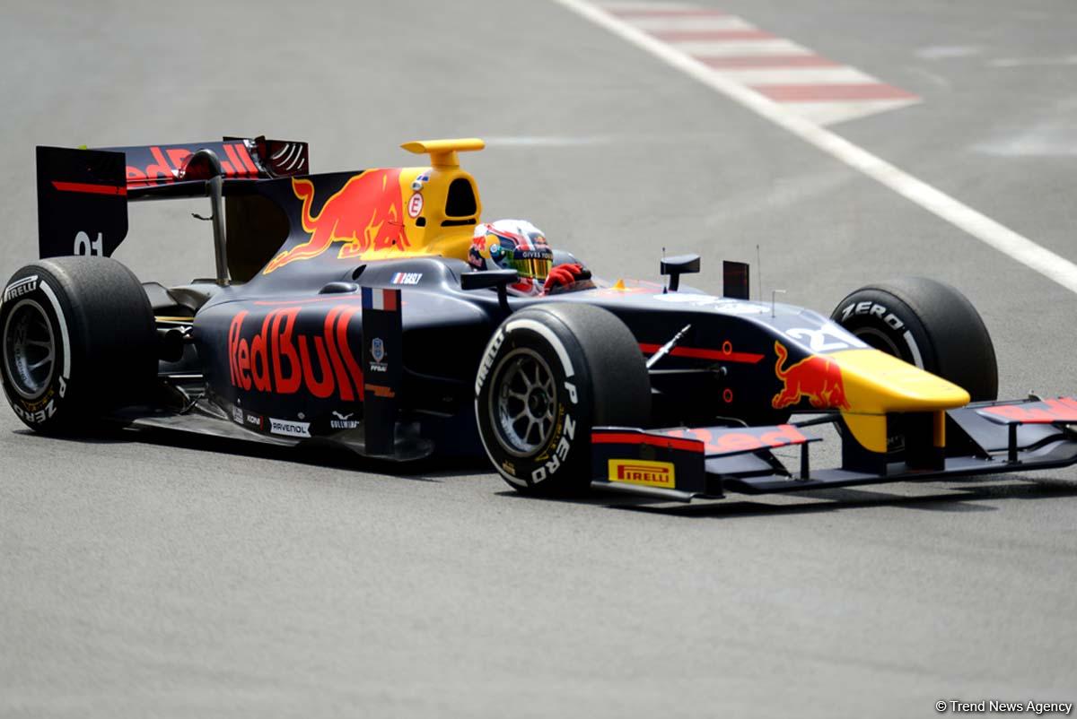 French pilot shows best time during practice session of GP2 series 2016 in Baku (PHOTO)