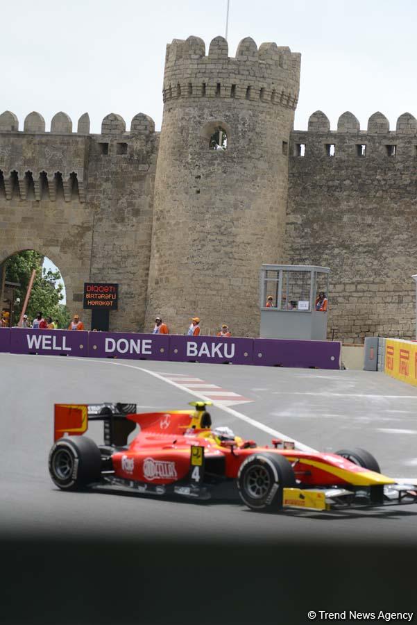 French pilot shows best time during practice session of GP2 series 2016 in Baku (PHOTO)
