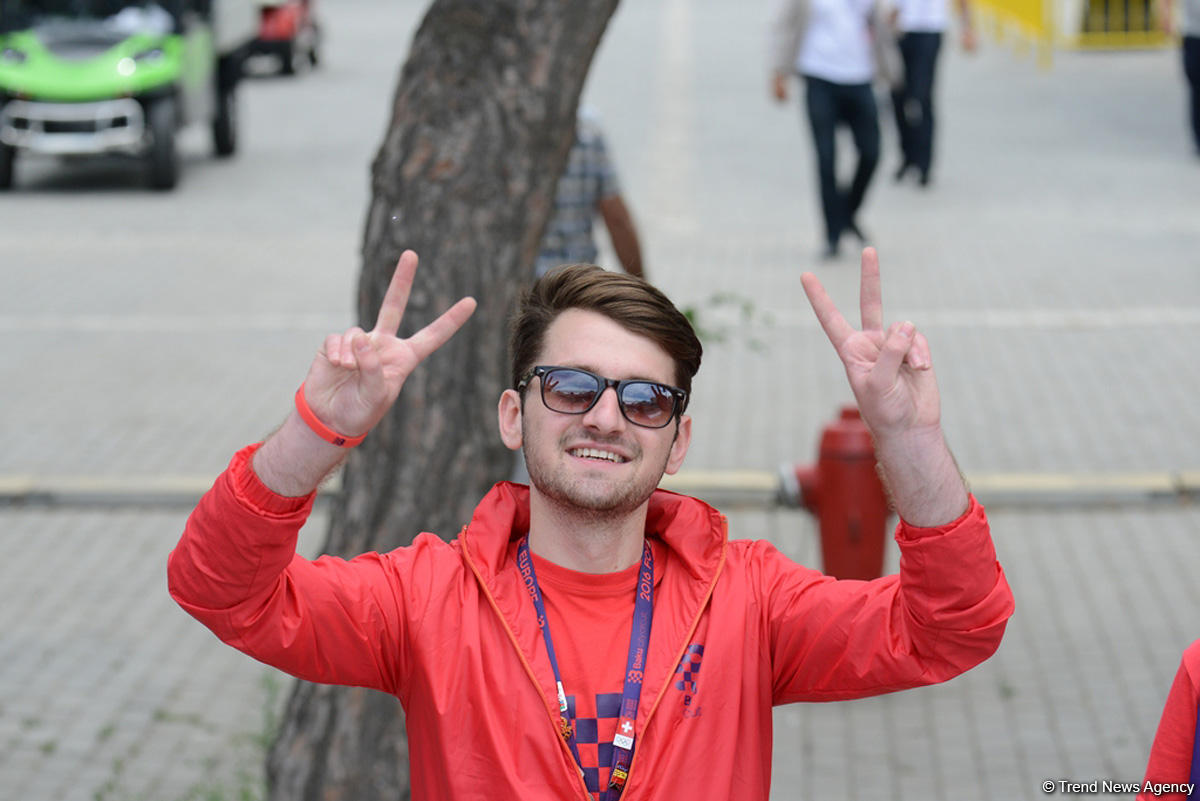 Baku residents, guests enjoying Formula 1 (Photos)
