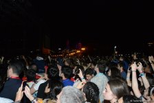 Chris Brown performs in Baku as part of F1 Grand Prix (PHOTO)