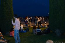 Chris Brown performs in Baku as part of F1 Grand Prix (PHOTO)