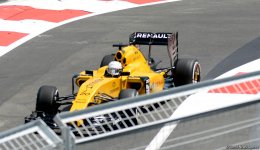 Rosberg takes pole position of F1 European Grand Prix in Baku