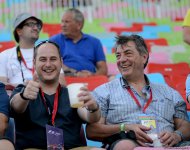 F1 in Baku, day two (PHOTO)