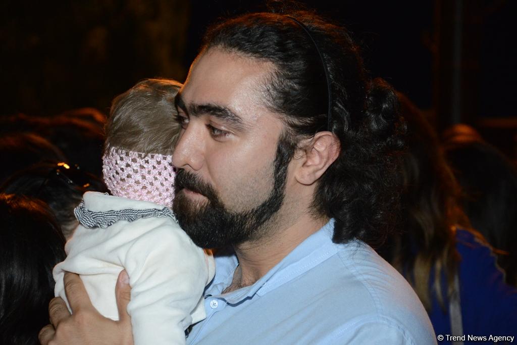 Chris Brown performs in Baku as part of F1 Grand Prix (PHOTO)