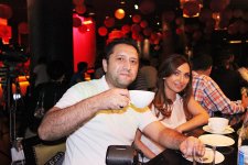 Льюис Хэмилтон на грандиозной вечеринке в Баку (ФОТО)