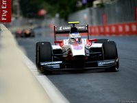 Итальянский пилот выиграл спринт серии GP2 в Баку (ФОТО)