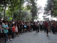 Французы и азербайджанцы отметили День летнего солнцестояния (ФОТО)