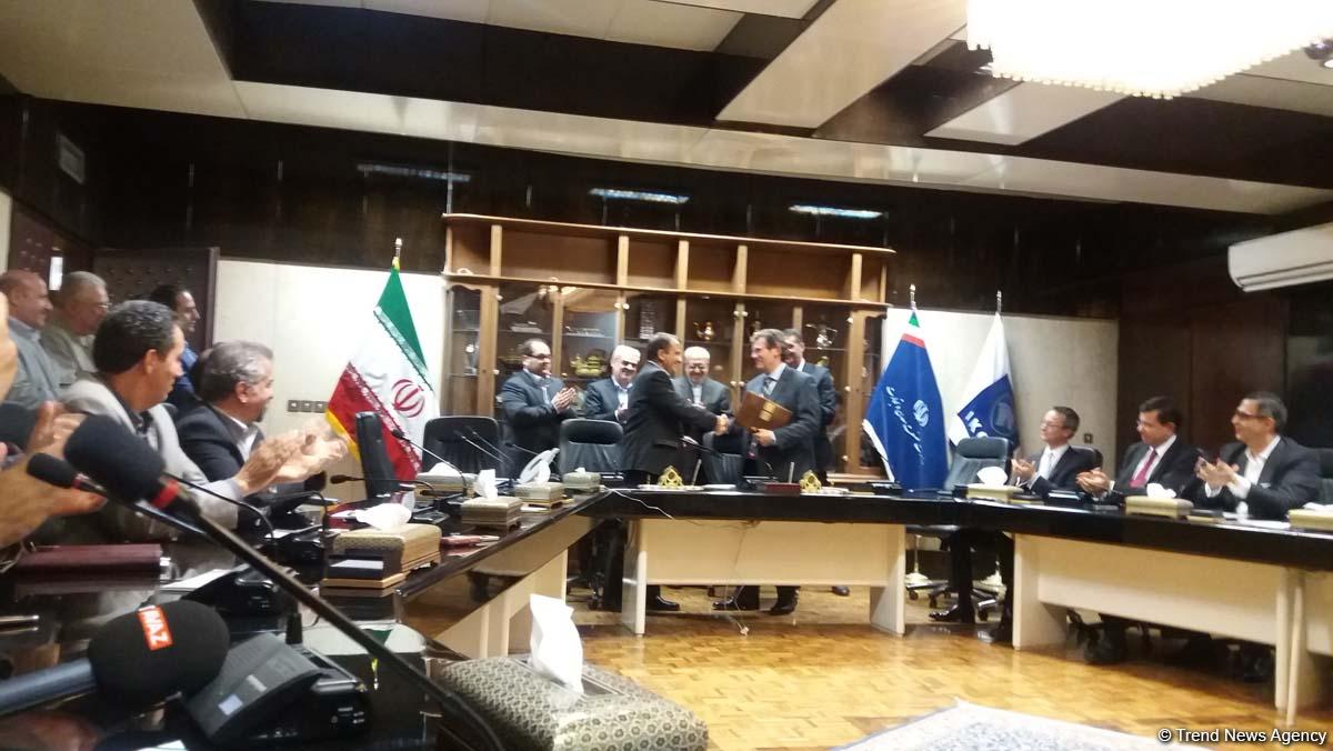 Iran Air подписал меморандум о взаимопонимании с Boeing