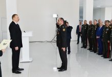 Президент Азербайджана ознакомился с условиями в здании, построенном для военнослужащих (ФОТО)
