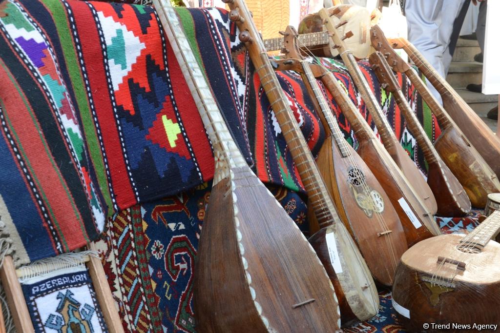 В Баку прошел первый Международный фестиваль долмы (ФОТО)